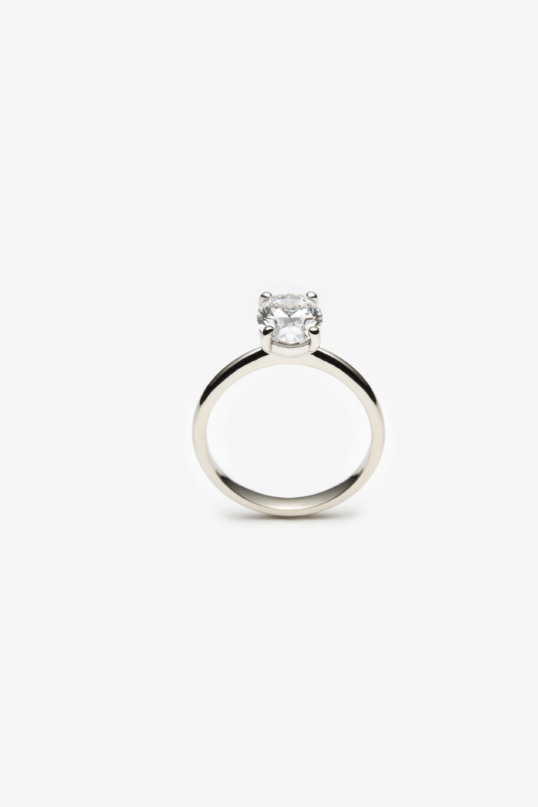 Bague Martini solitaire diamant ovale 1.50ct 18k blanc/pt950